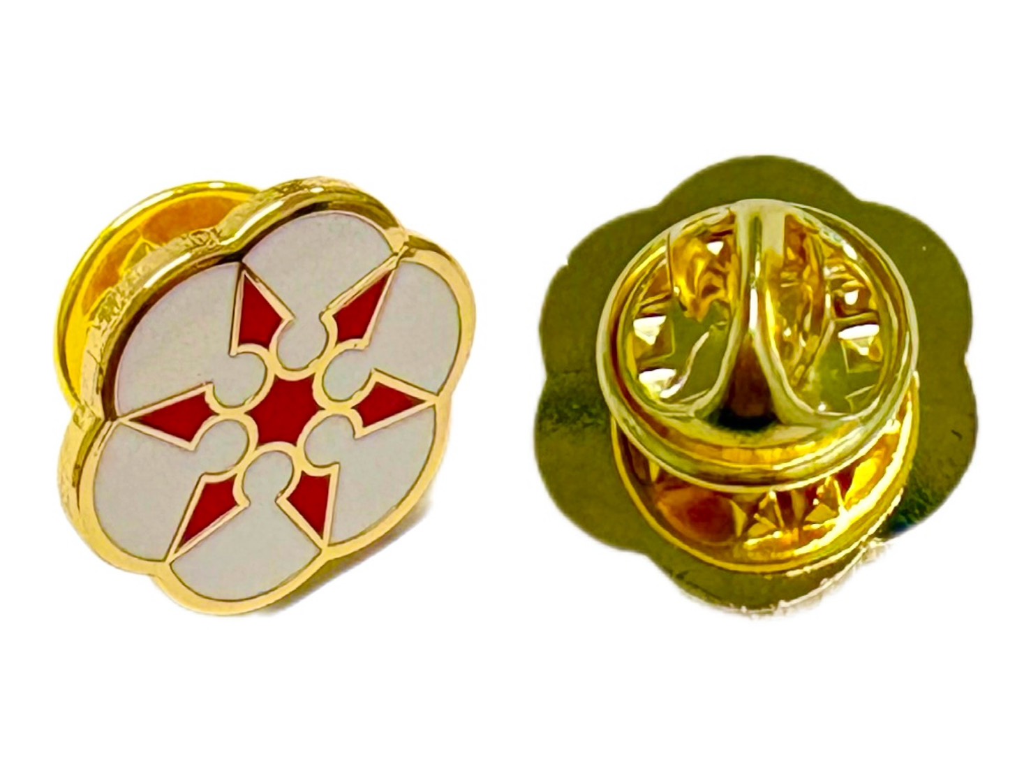 蝶タックバッチ